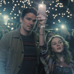 Josh Hartnett squirms and plots through M. Night Shyamalan's perfectly thrilling Trap